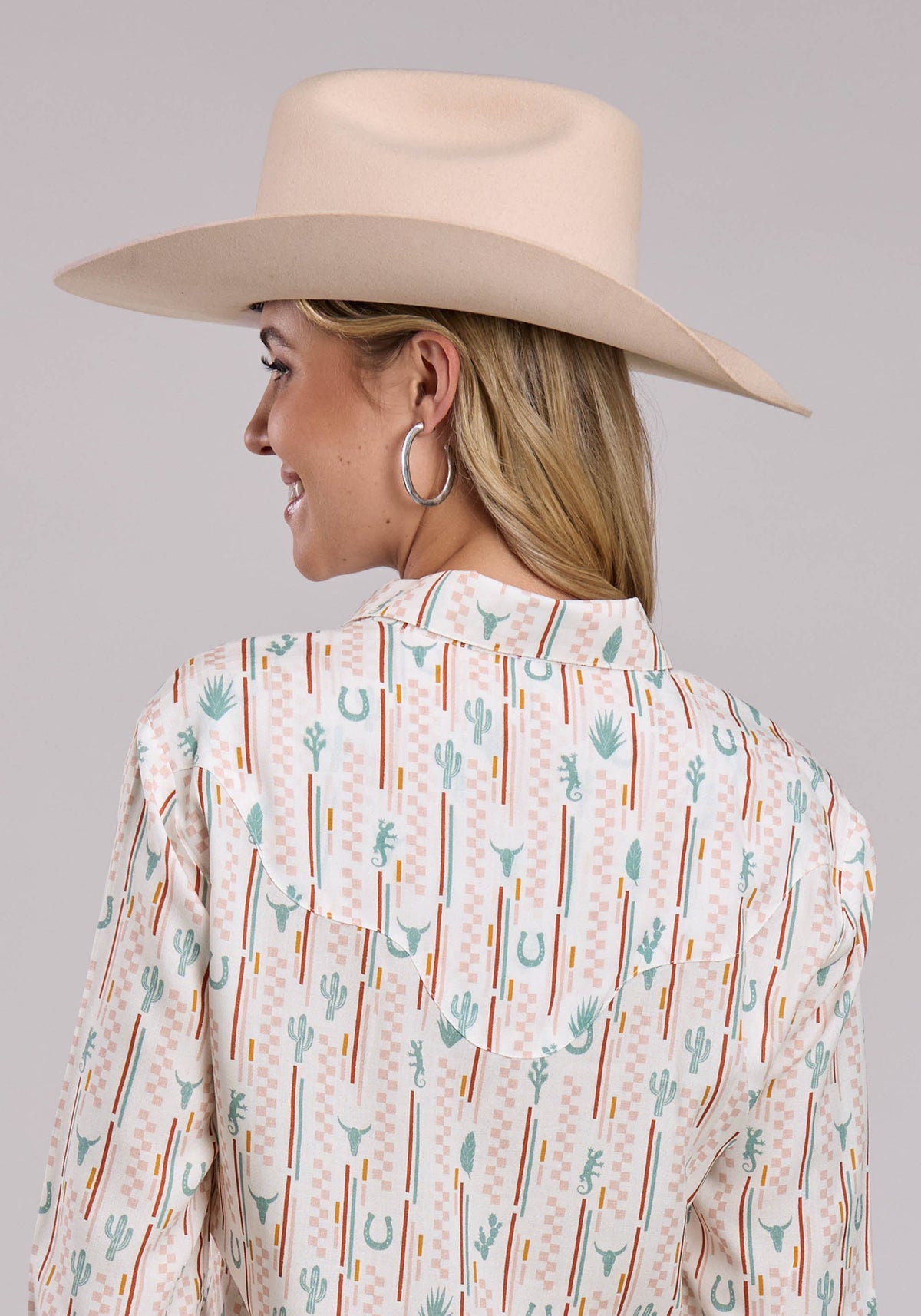 Roper Womens Roper Checker Stripe Printed Rayon Long Sleeve Snap Shirt
