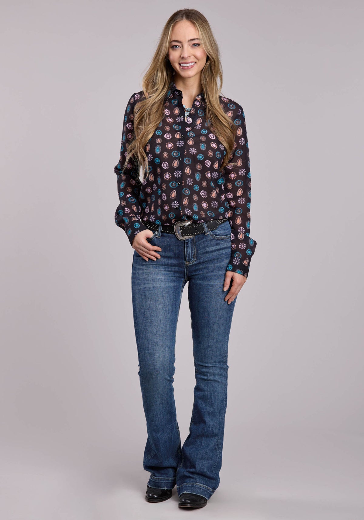 Roper Womens Roper Black Concho Print Long Sleeve Snap Shirt