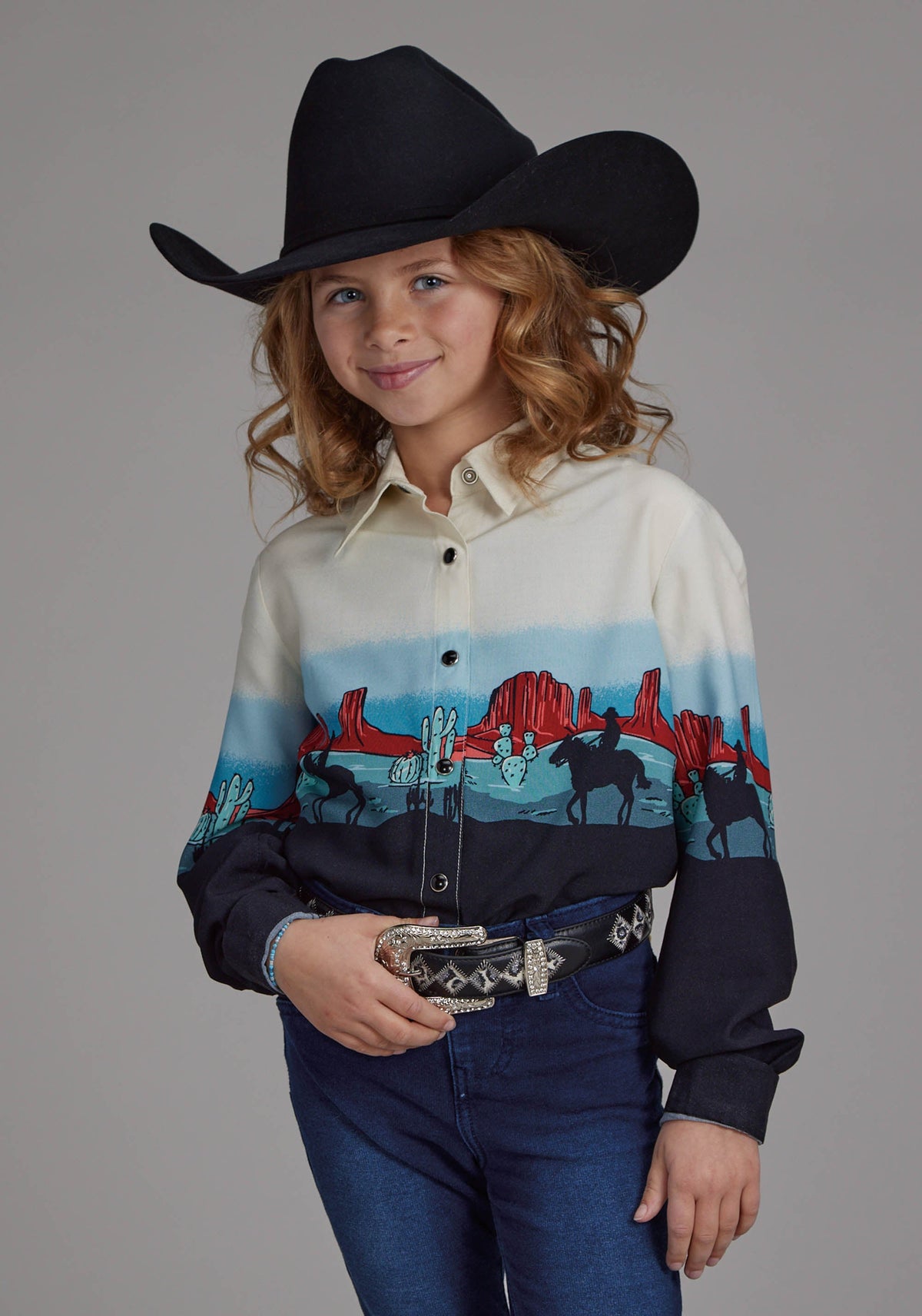 Roper Girls Western Border Printed Rayon Long Sleeve Snap Western Shirt